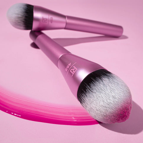 Real Techniques Power Pigment Blush Makeup Brush Rosa
