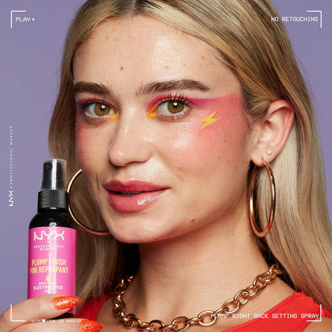 NYX Professional Makeup Gold Bar Brush - Oval Powder Brush