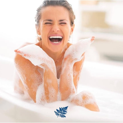 Felce Azzurra Cherry Blossom Shower Gel 650 ml